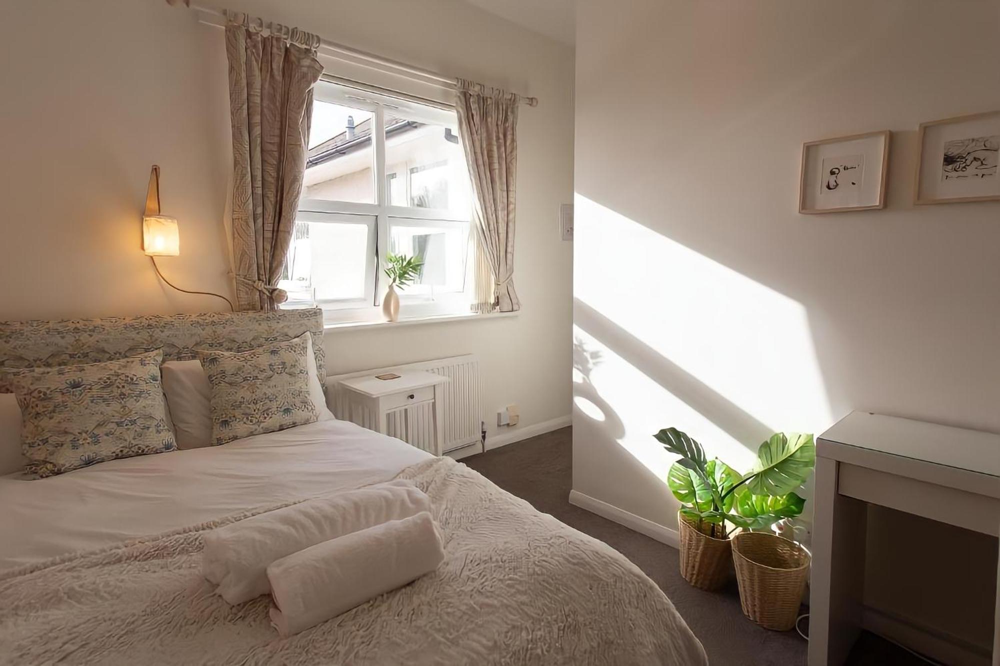 Отель Poole Park House Экстерьер фото