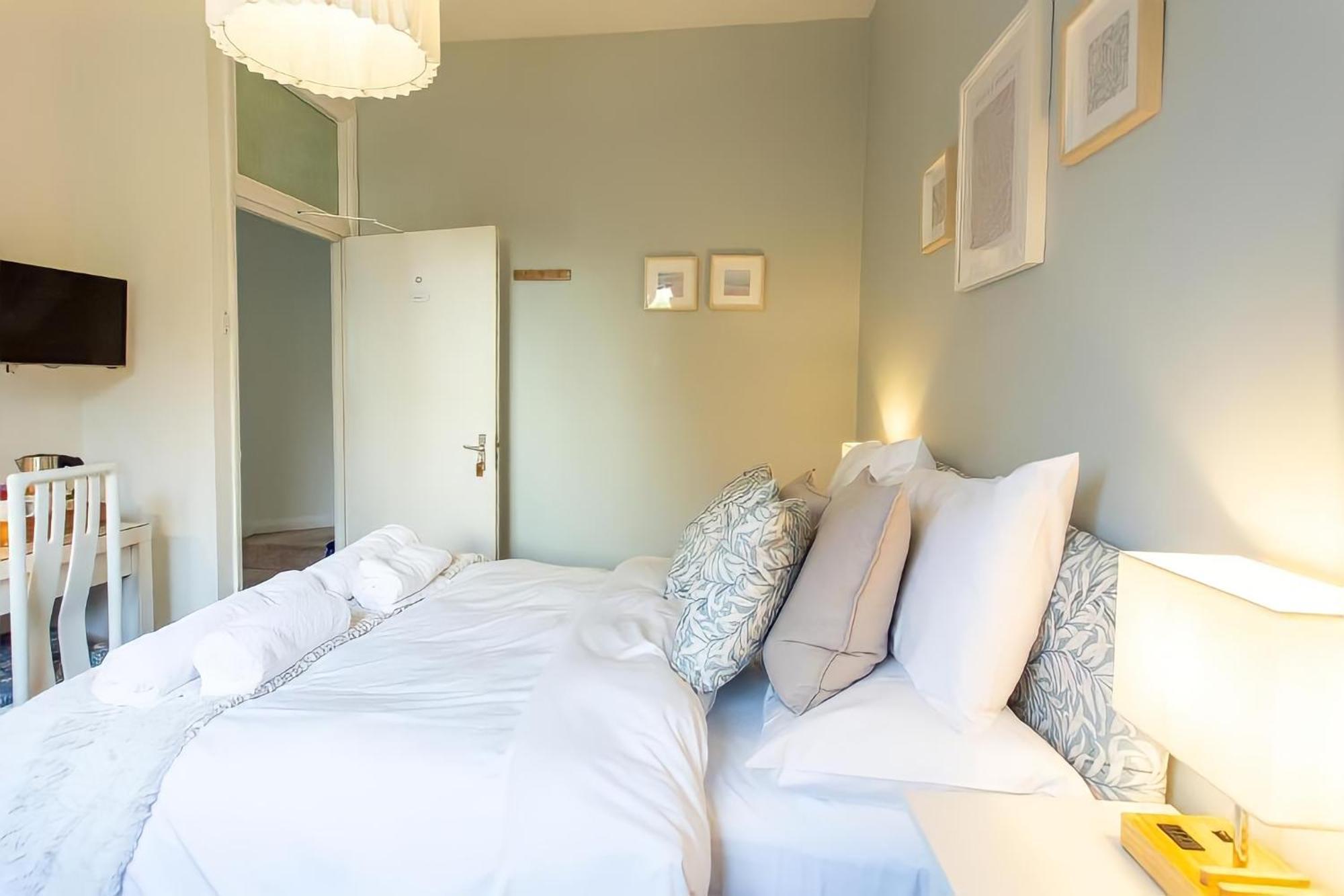Отель Poole Park House Номер фото