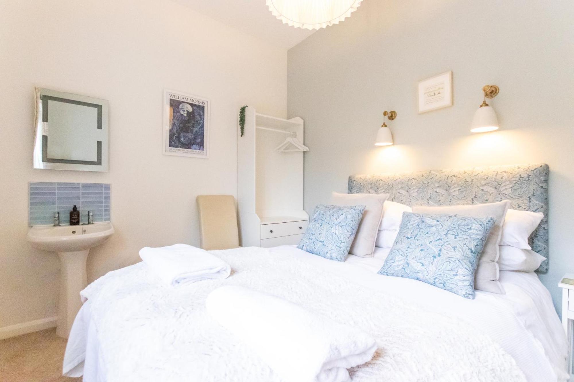 Отель Poole Park House Экстерьер фото